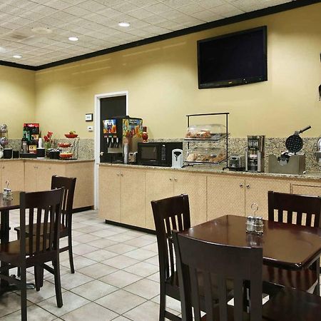 Quality Inn Texarkana ภายนอก รูปภาพ
