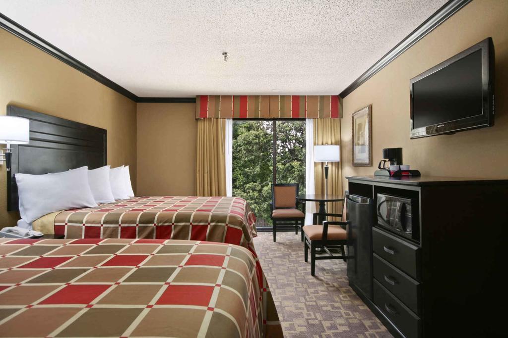 Quality Inn Texarkana ภายนอก รูปภาพ